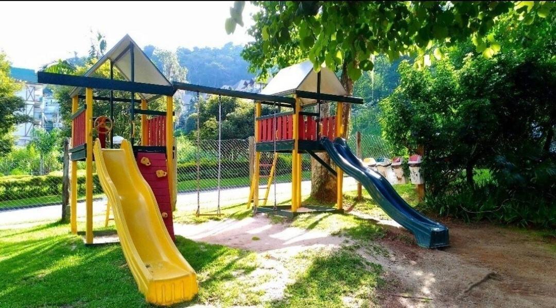 Apto Casinha De Boneca No Apartamento