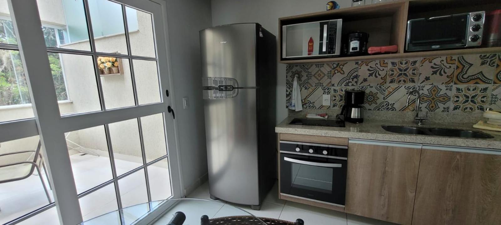 Apto Casinha De Boneca No Apartamento *
